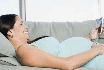怀孕玩手机孩子易暴躁是真的假的 怀孕期间可以